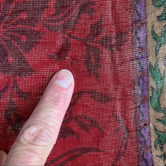 Vintage Oscar de la Renta Metallic Deep Red Gold Floral Square Scarf - Picture 10 of 15